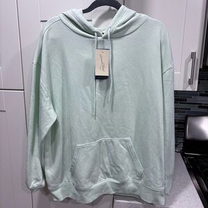 NWT Universal Thread pullover hooded sweatshirt